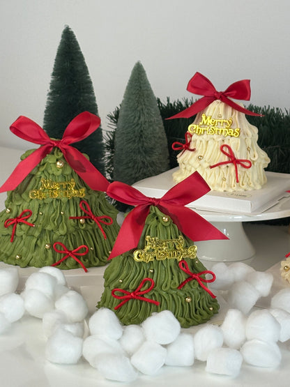 🎄ℂ𝕙𝕣𝕚𝕤𝕥𝕞𝕒𝕤 𝔼𝕕𝕚𝕥𝕚𝕠𝕟𝕤🎄Christmas tree cake