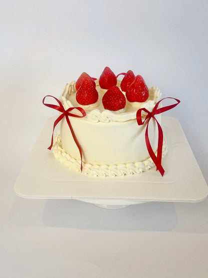 Strawberry Cake 🍓 - Healthy cake, Low Sugar, Gluten-free option (Sydney)